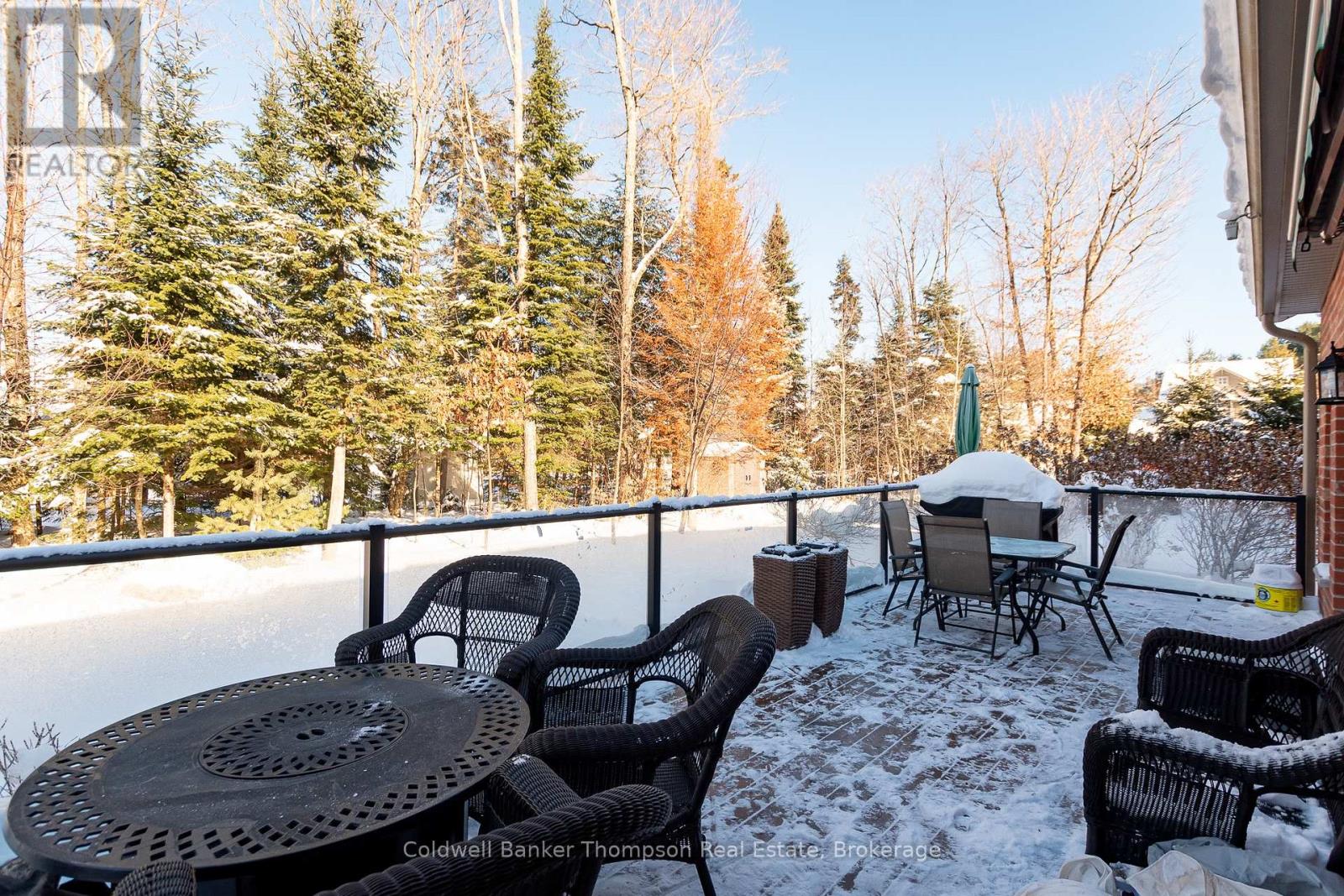 32 Prestwick Drive, Huntsville, Ontario P1H 0C2 - Photo 33 - X12628168