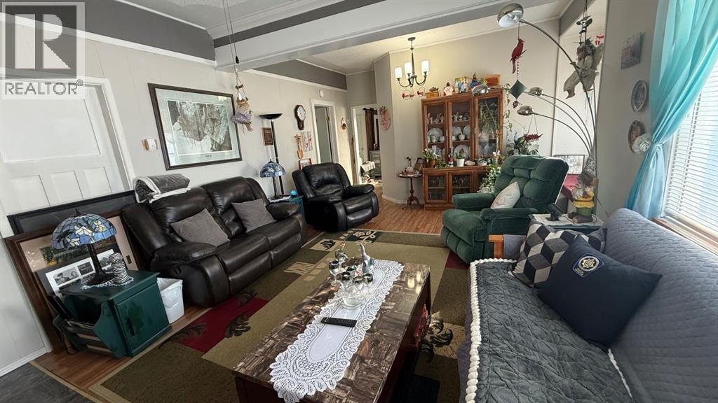 319 5 Avenue W, Hanna, Alberta  T0J 1P0 - Photo 16 - A2273514