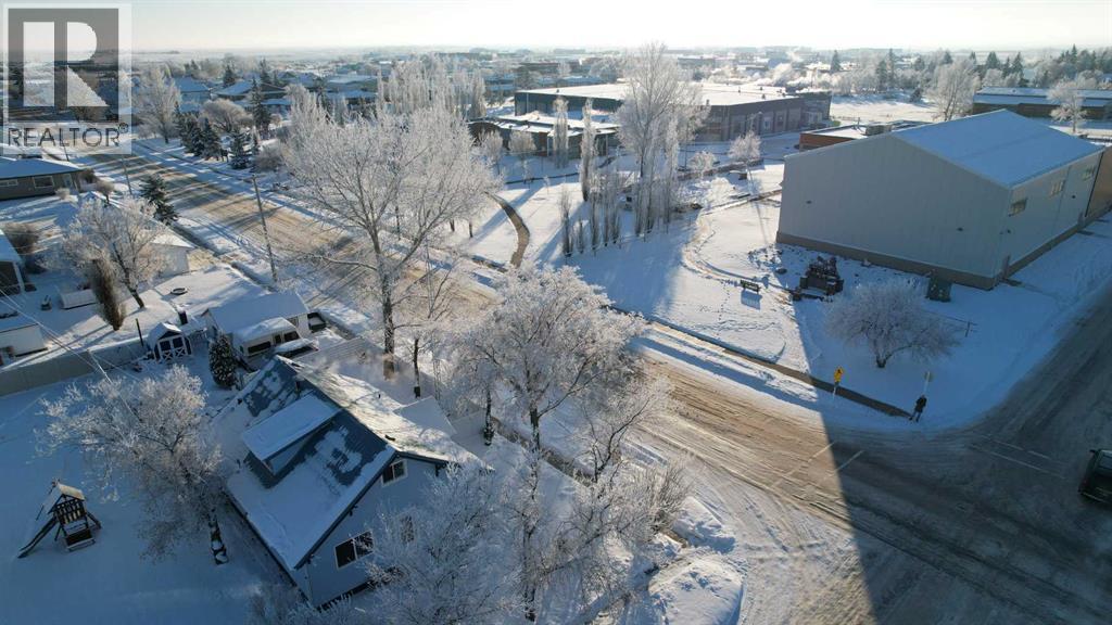 319 5 Avenue W, Hanna, Alberta  T0J 1P0 - Photo 42 - A2273514