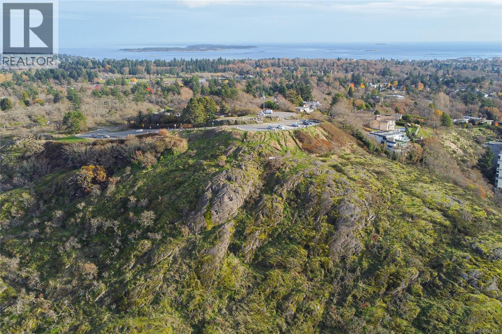 218 1680 Poplar Ave, Saanich, British Columbia  V8P 4K7 - Photo 18 - 1021249