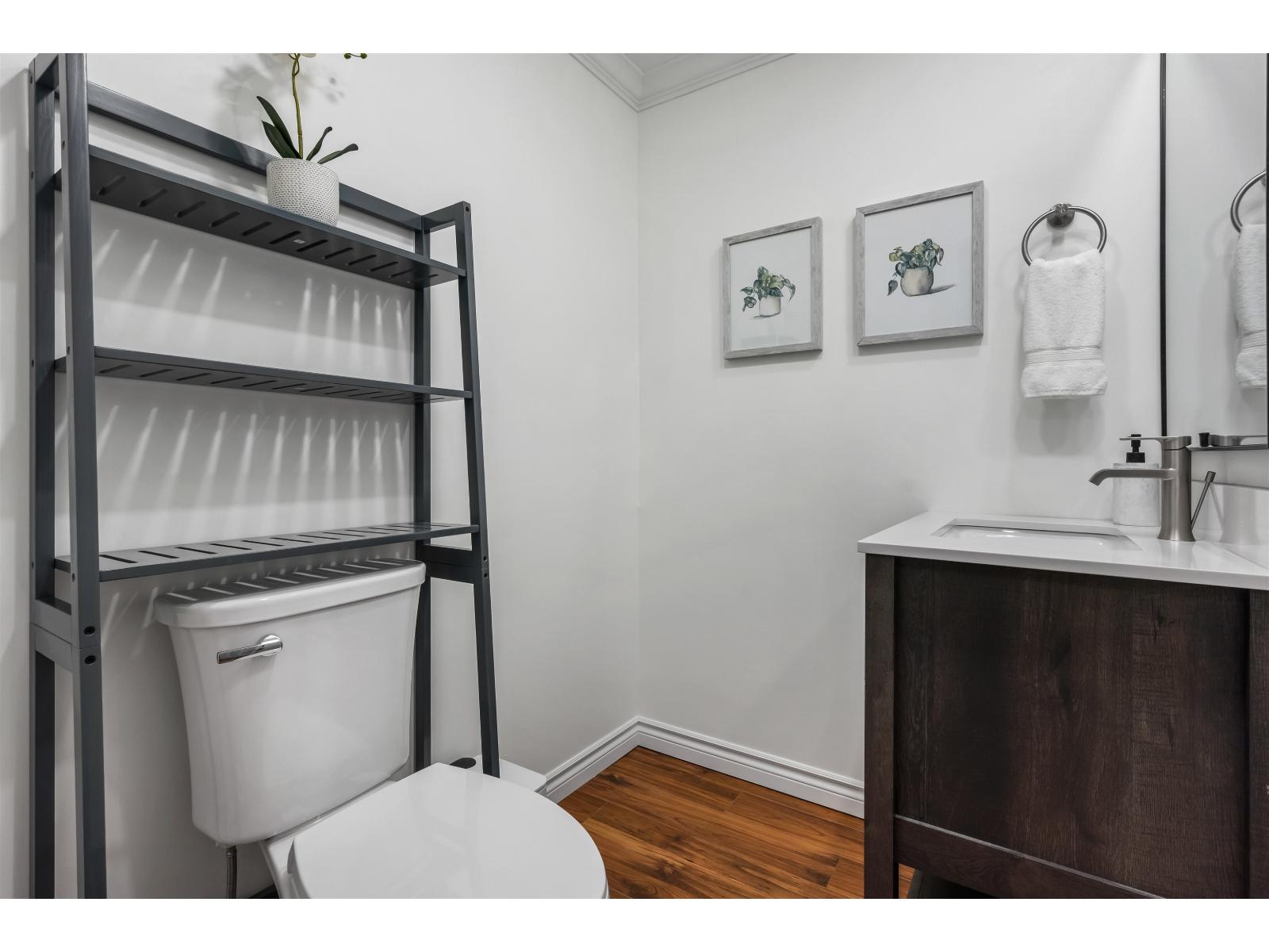 5902 Garrison Boulevard, Garrison Crossing, Chilliwack, British Columbia  V2R 5X8 - Photo 34 - R3073048