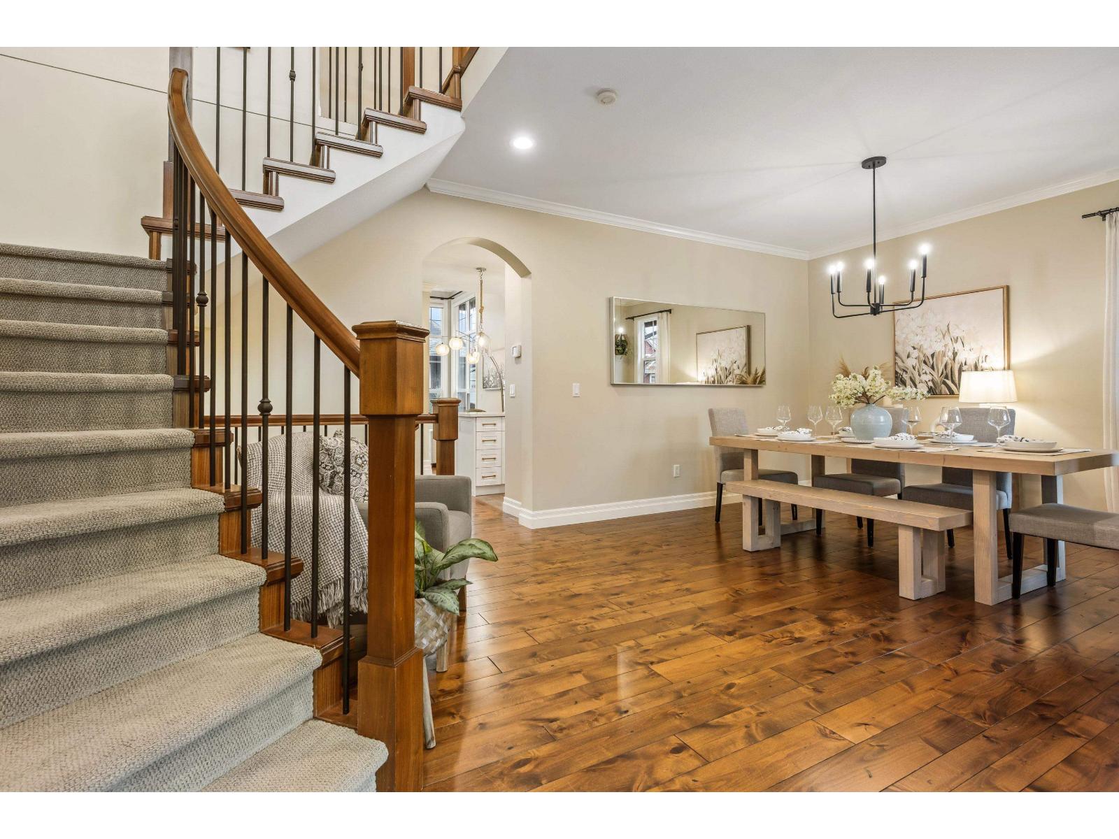 5902 Garrison Boulevard, Garrison Crossing, Chilliwack, British Columbia  V2R 5X8 - Photo 11 - R3073048