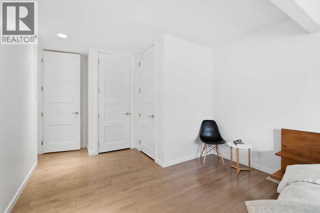 3449 Lane Crescent Sw, Calgary, Alberta  T3E 5X3 - Photo 28 - A2273556