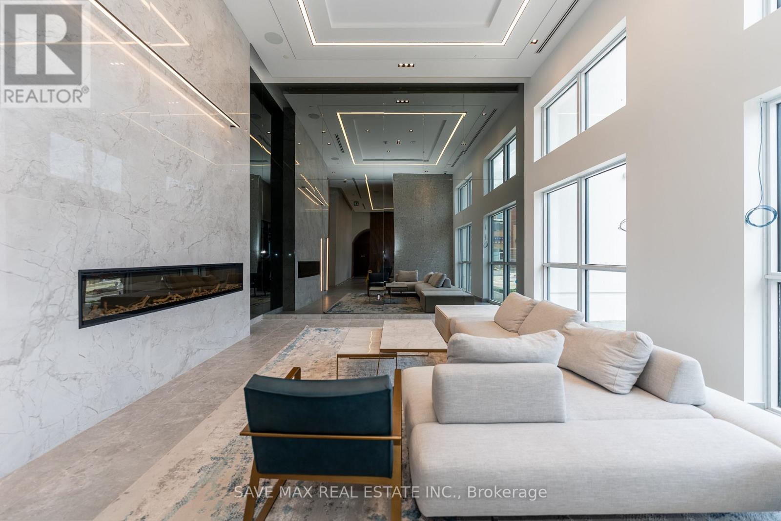 205 - 509 Dundas Street W, Oakville, Ontario  L6M 4M2 - Photo 4 - W12627890