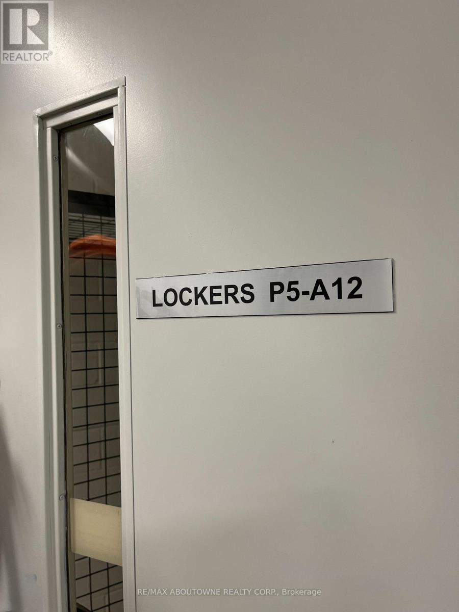 3401 - 395 Square One Drive, Mississauga, Ontario L5B 0P6 - Photo 17 - W12627954