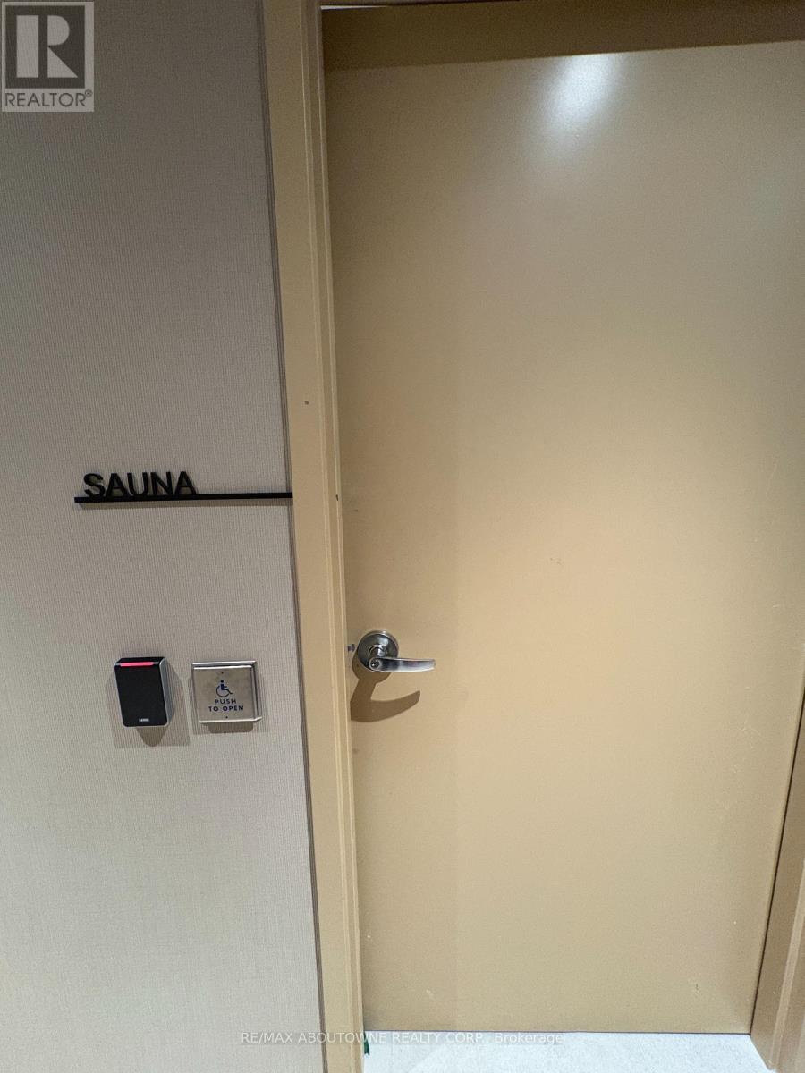 3401 - 395 Square One Drive, Mississauga, Ontario L5B 0P6 - Photo 20 - W12627954