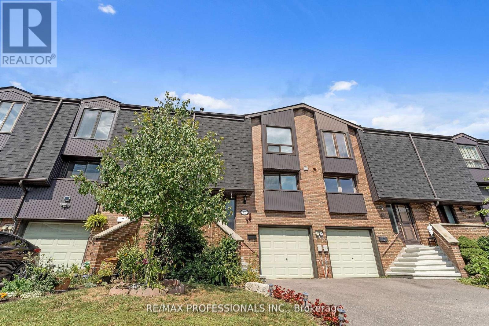 157 MAPLE BRANCH PATH, Toronto, Ontario