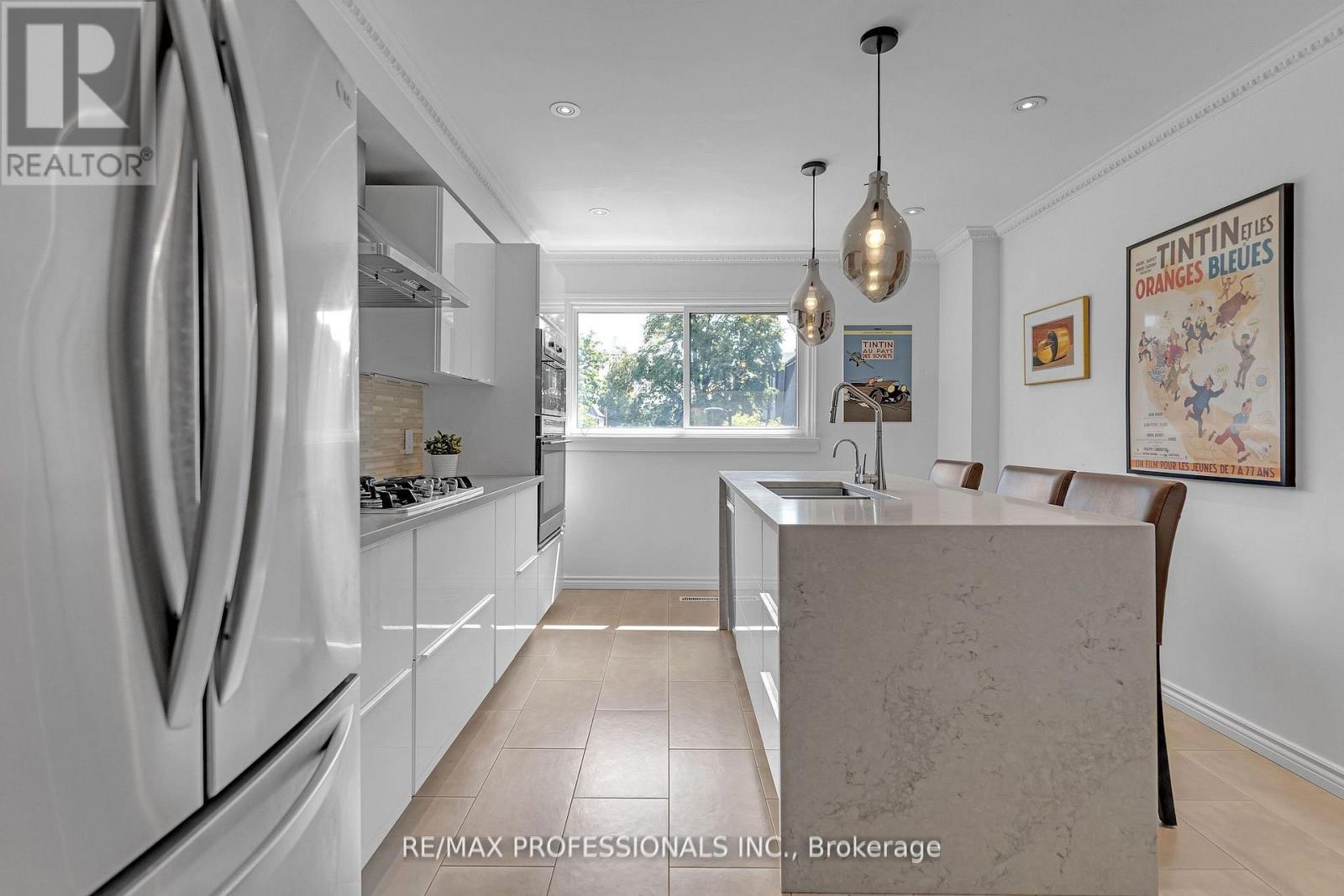 157 Maple Branch Path, Toronto, Ontario  M9P 3R9 - Photo 4 - W12627966