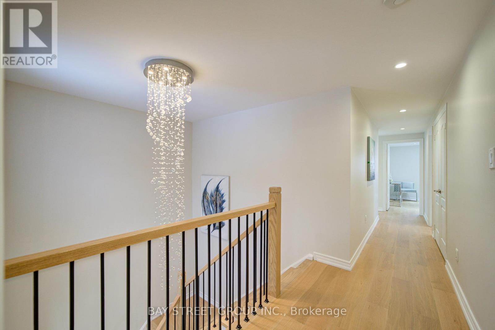 2183 Margot Street, Oakville, Ontario  L6H 3M5 - Photo 18 - W12628112