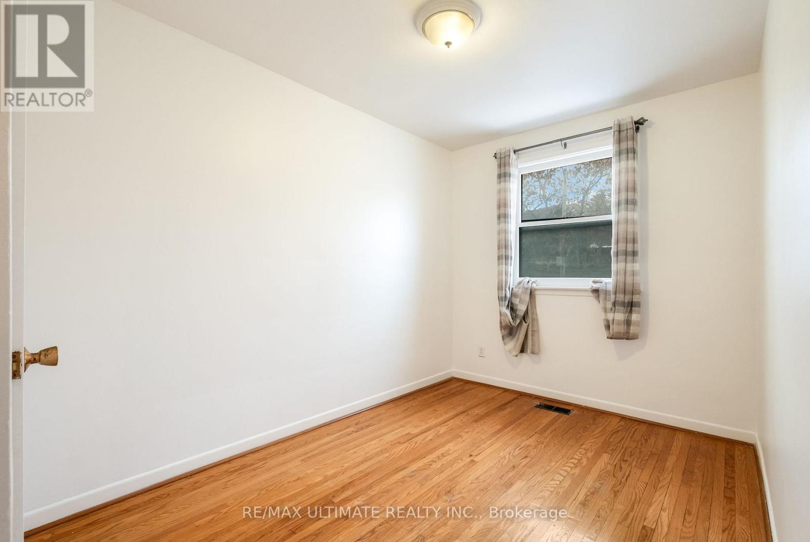 2 Egan Avenue, Toronto, Ontario  M4J 2Z3 - Photo 19 - E12627710