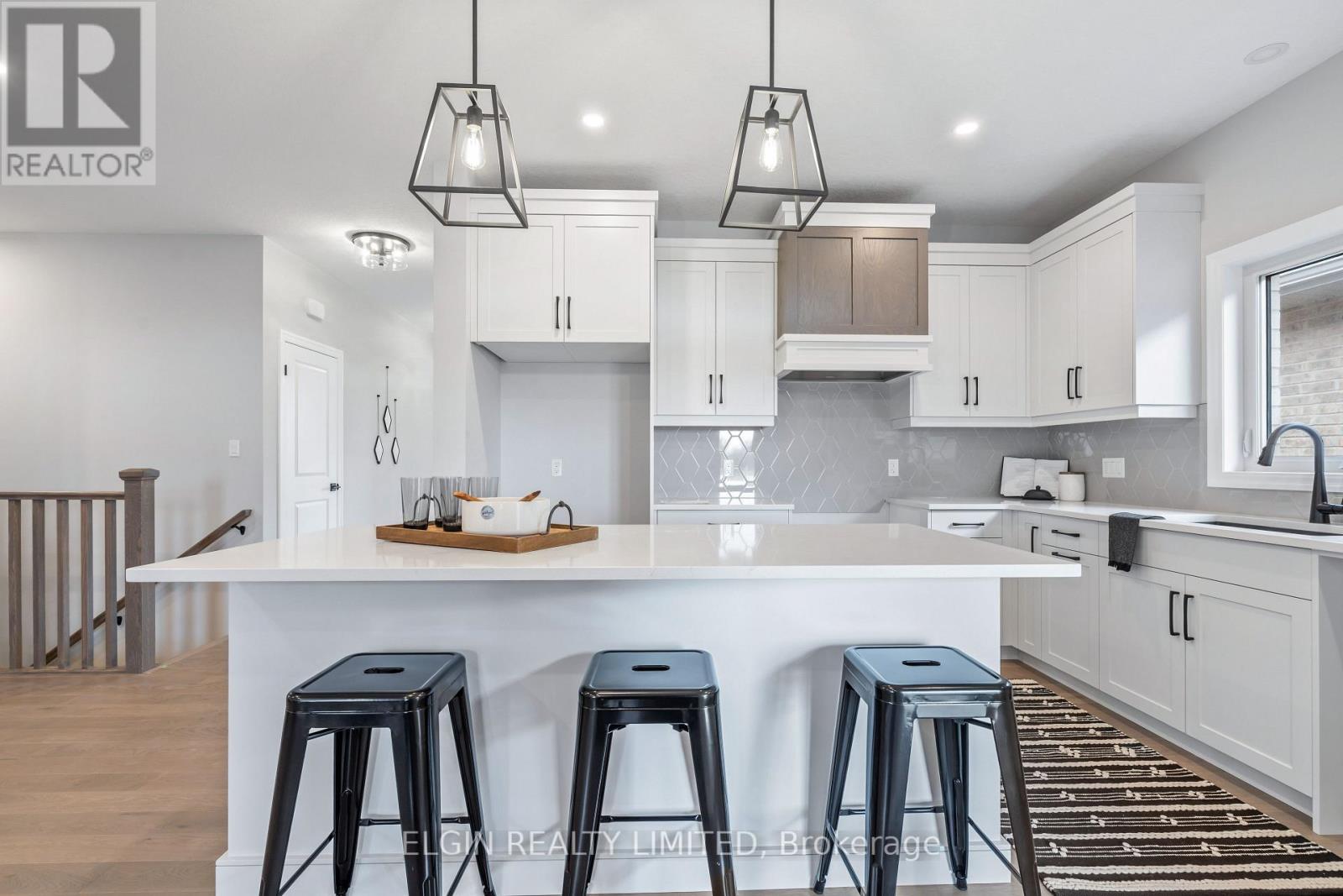 31 Hemlock Crescent, Aylmer, Ontario  N5H 0C1 - Photo 21 - X12628172