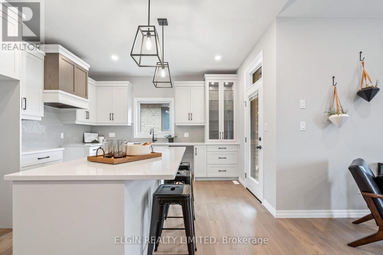 31 Hemlock Crescent, Aylmer, Ontario  N5H 0C1 - Photo 24 - X12628172