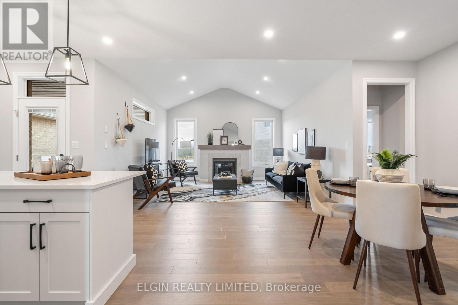 31 Hemlock Crescent, Aylmer, Ontario  N5H 0C1 - Photo 7 - X12628172