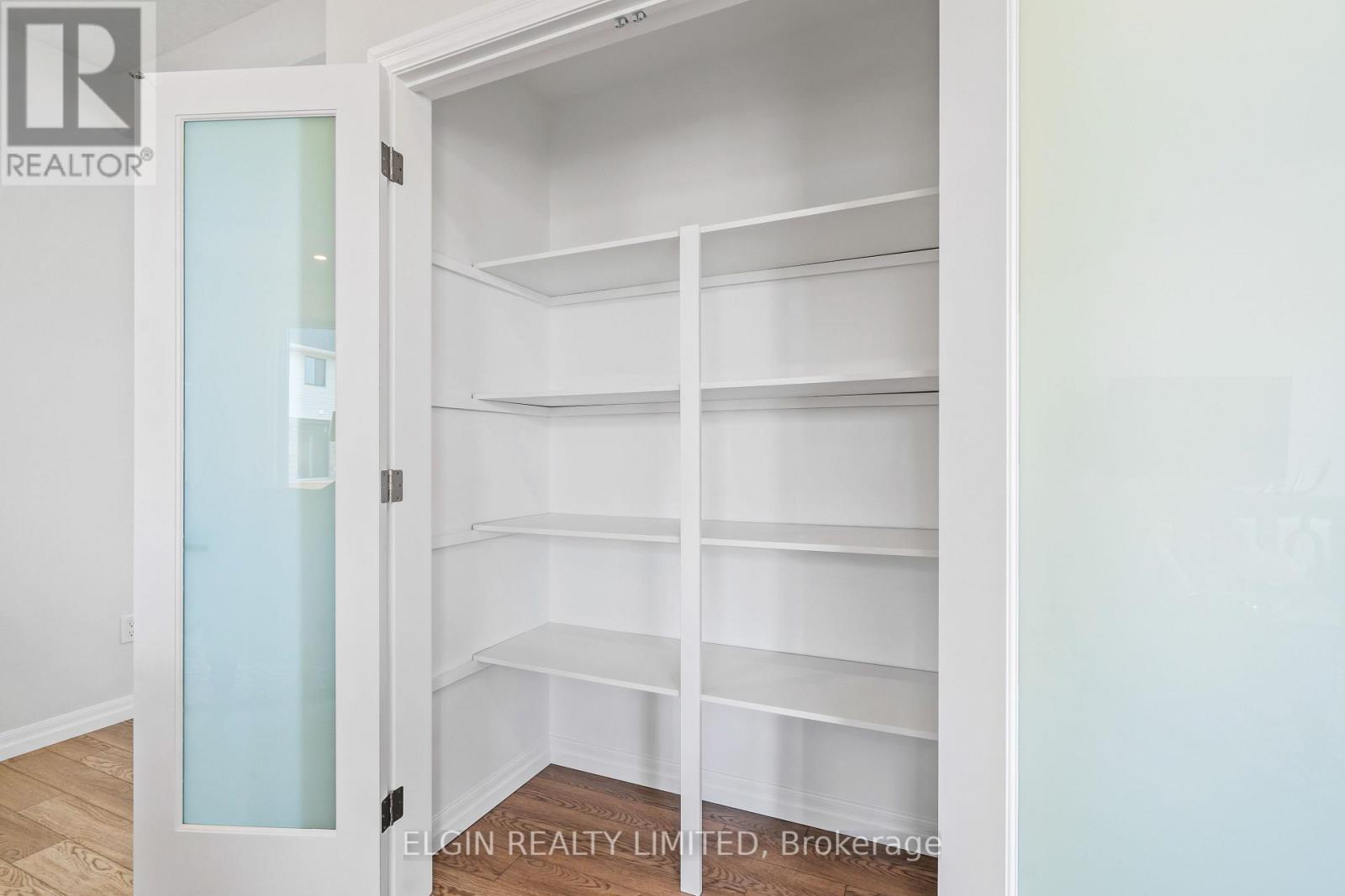 37 Hemlock Crescent, Aylmer, Ontario  N5H 0C1 - Photo 12 - X12628176