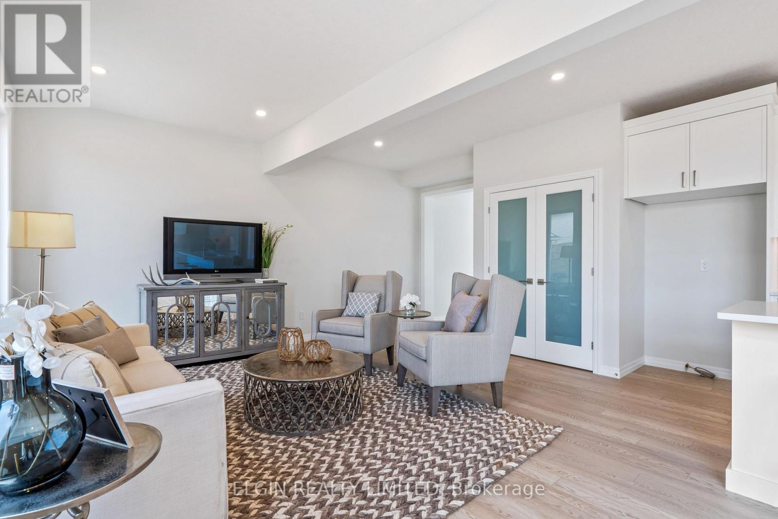 37 Hemlock Crescent, Aylmer, Ontario  N5H 0C1 - Photo 6 - X12628176