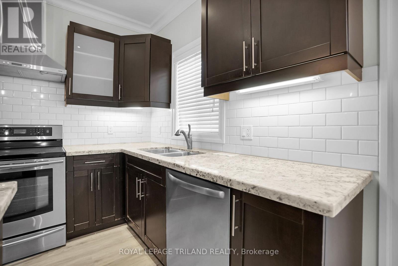 1862 Cherrywood Trail, London North, Ontario  N6H 0E1 - Photo 11 - X12628222