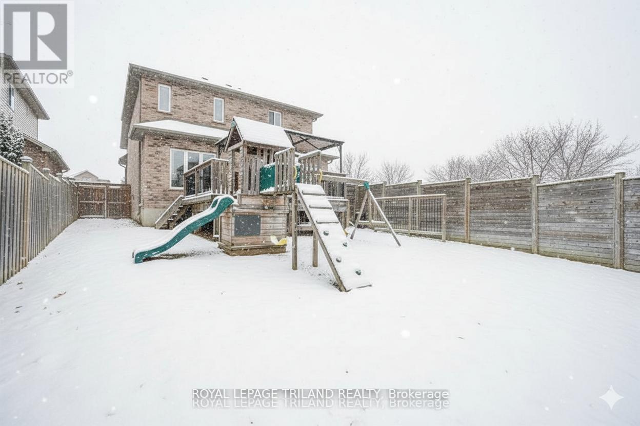 1862 Cherrywood Trail, London North, Ontario  N6H 0E1 - Photo 35 - X12628222