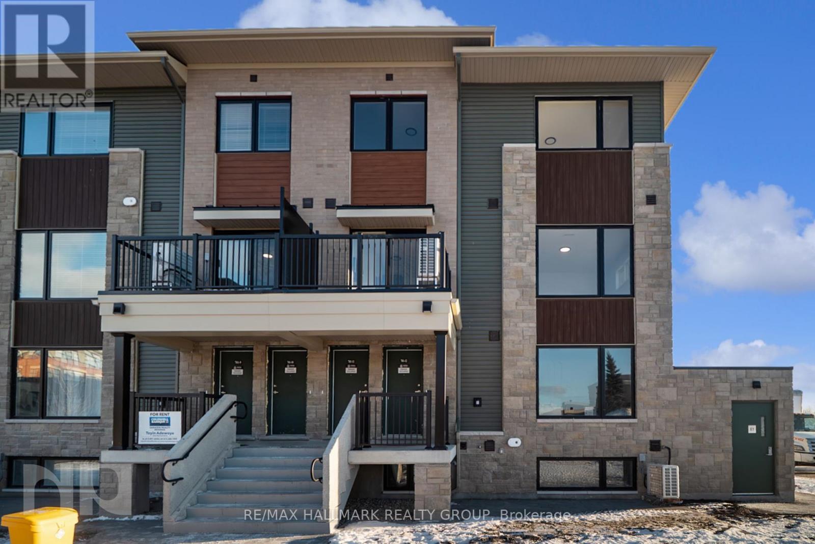 15 - 301 Glenroy Gilbert Drive, Ottawa, Ontario  K2J 5W2 - Photo 1 - X12628124