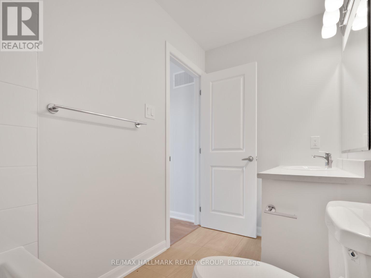 18 - 401 Glenroy Gilbert Drive, Ottawa, Ontario  K2J 7N8 - Photo 22 - X12628182