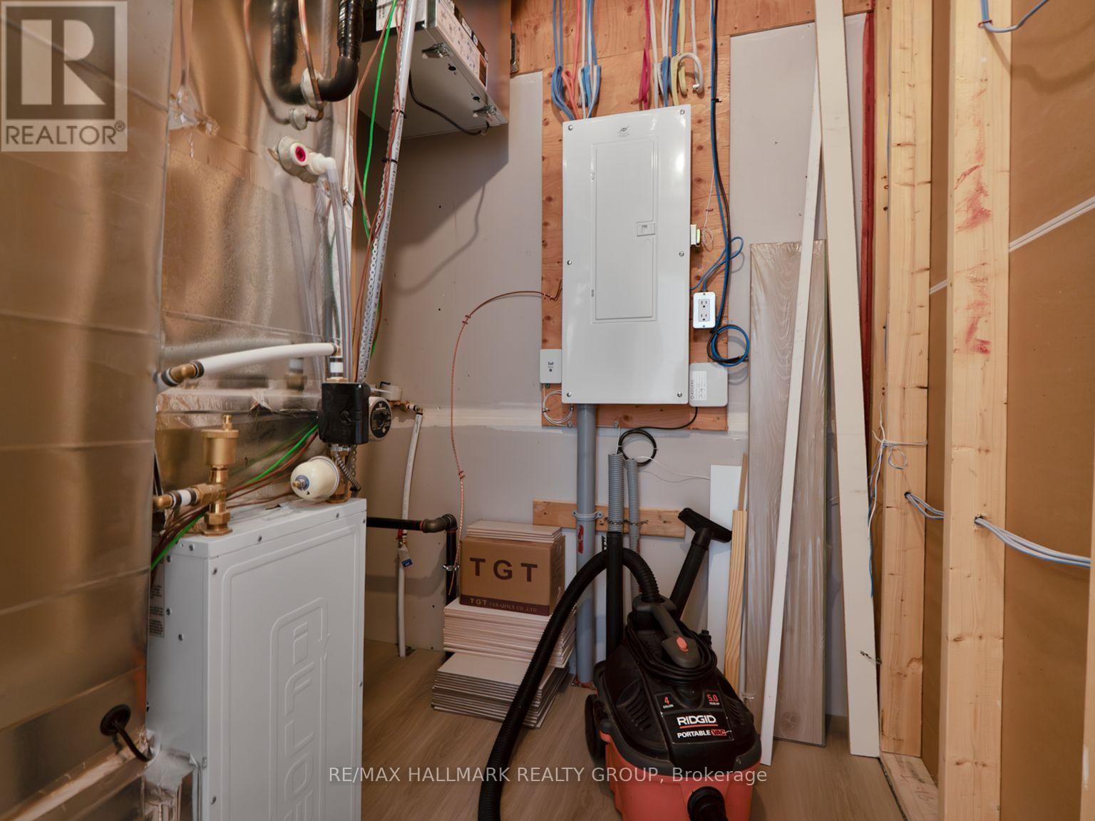 18 - 401 Glenroy Gilbert Drive, Ottawa, Ontario  K2J 7N8 - Photo 23 - X12628182