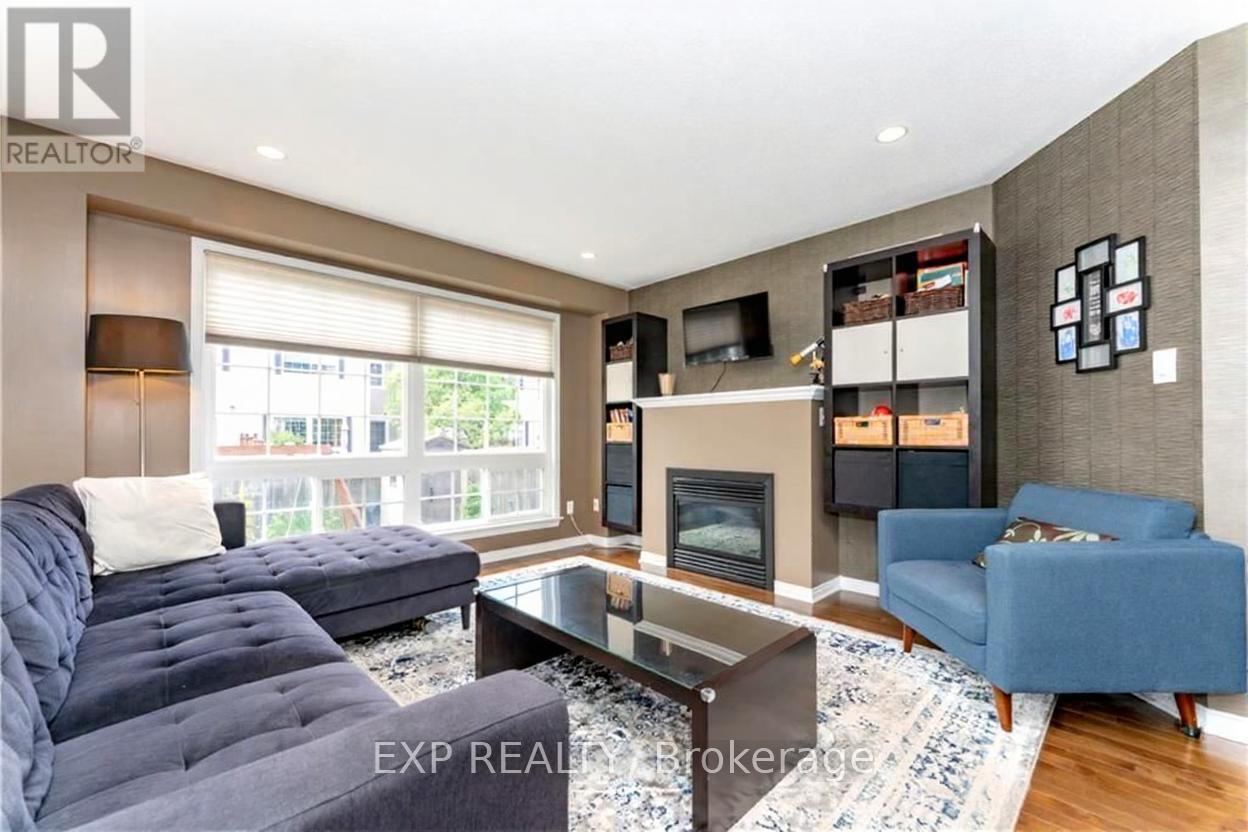 438 Ashbourne Crescent, Ottawa, Ontario  K2J 0P5 - Photo 2 - X12628212