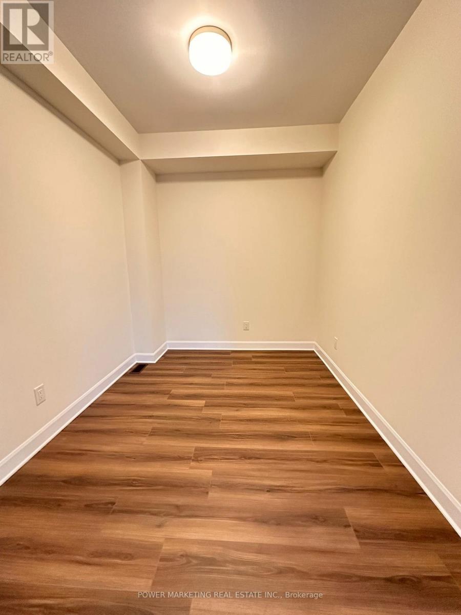 1028 Ventus Way, Ottawa, Ontario  K1W 0M5 - Photo 10 - X12628228