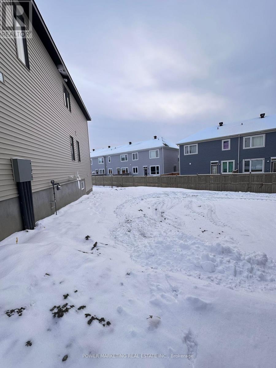 1028 Ventus Way, Ottawa, Ontario  K1W 0M5 - Photo 21 - X12628228