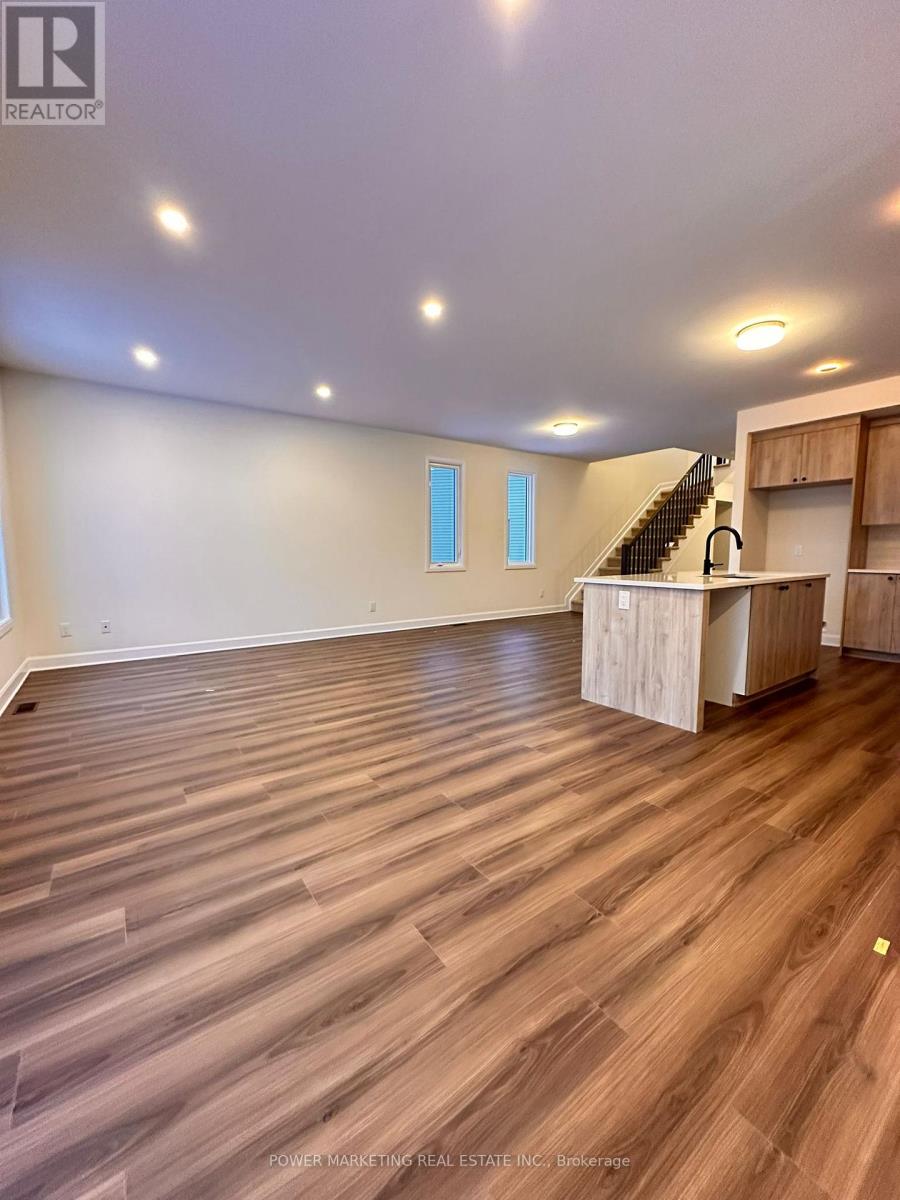 1028 Ventus Way, Ottawa, Ontario  K1W 0M5 - Photo 8 - X12628228