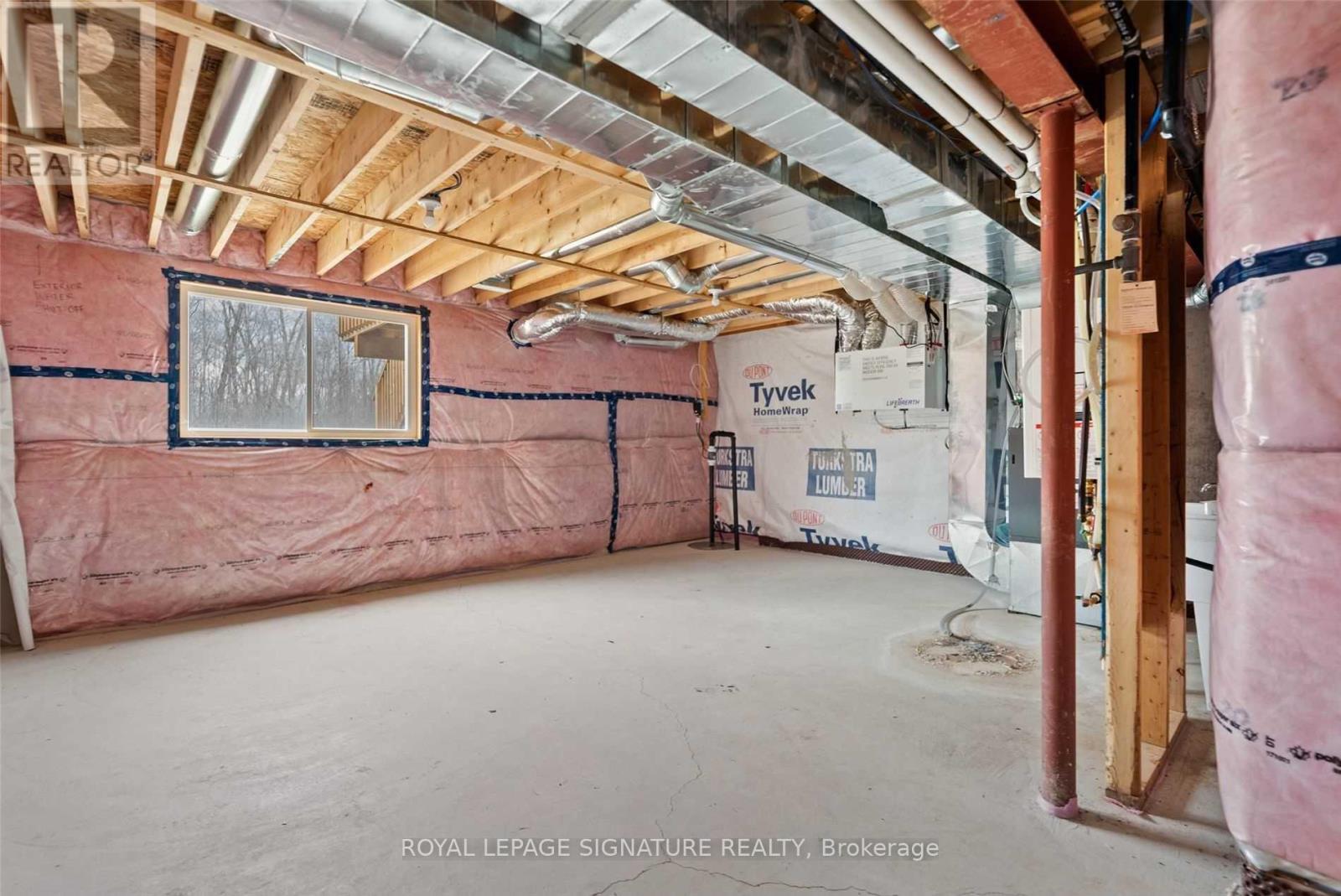 82 Haney Drive, Thorold, Ontario  L2V 0G6 - Photo 15 - X12627860