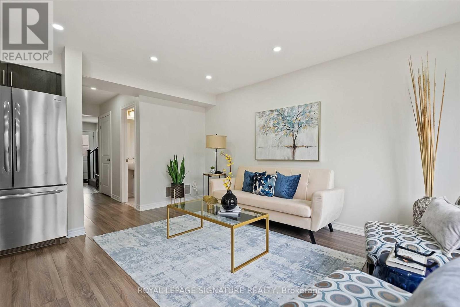 82 Haney Drive, Thorold, Ontario  L2V 0G6 - Photo 7 - X12627860