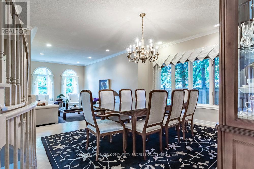 223 Briar Hill Crescent, Hamilton, Ontario  L9G 3M9 - Photo 7 - X12628008