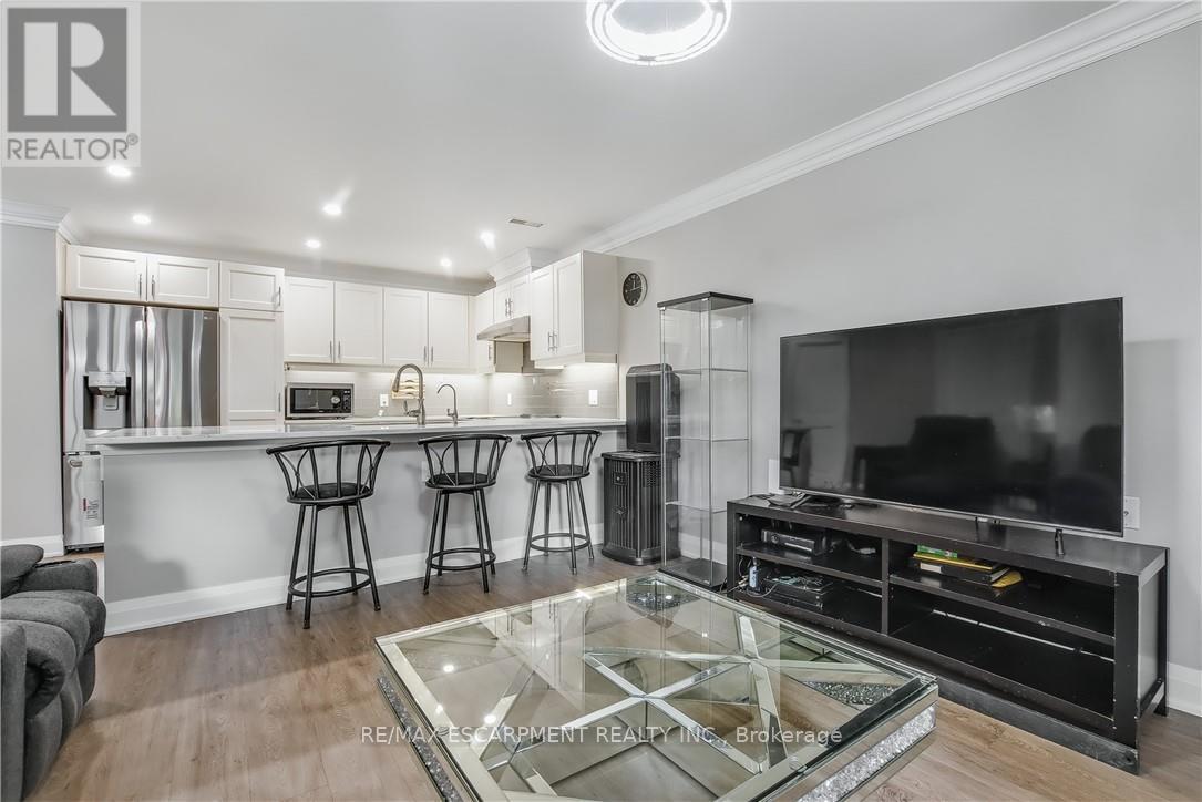 13 Sister Varga Terrace, Hamilton, Ontario  L9B 1T8 - Photo 13 - X12628020