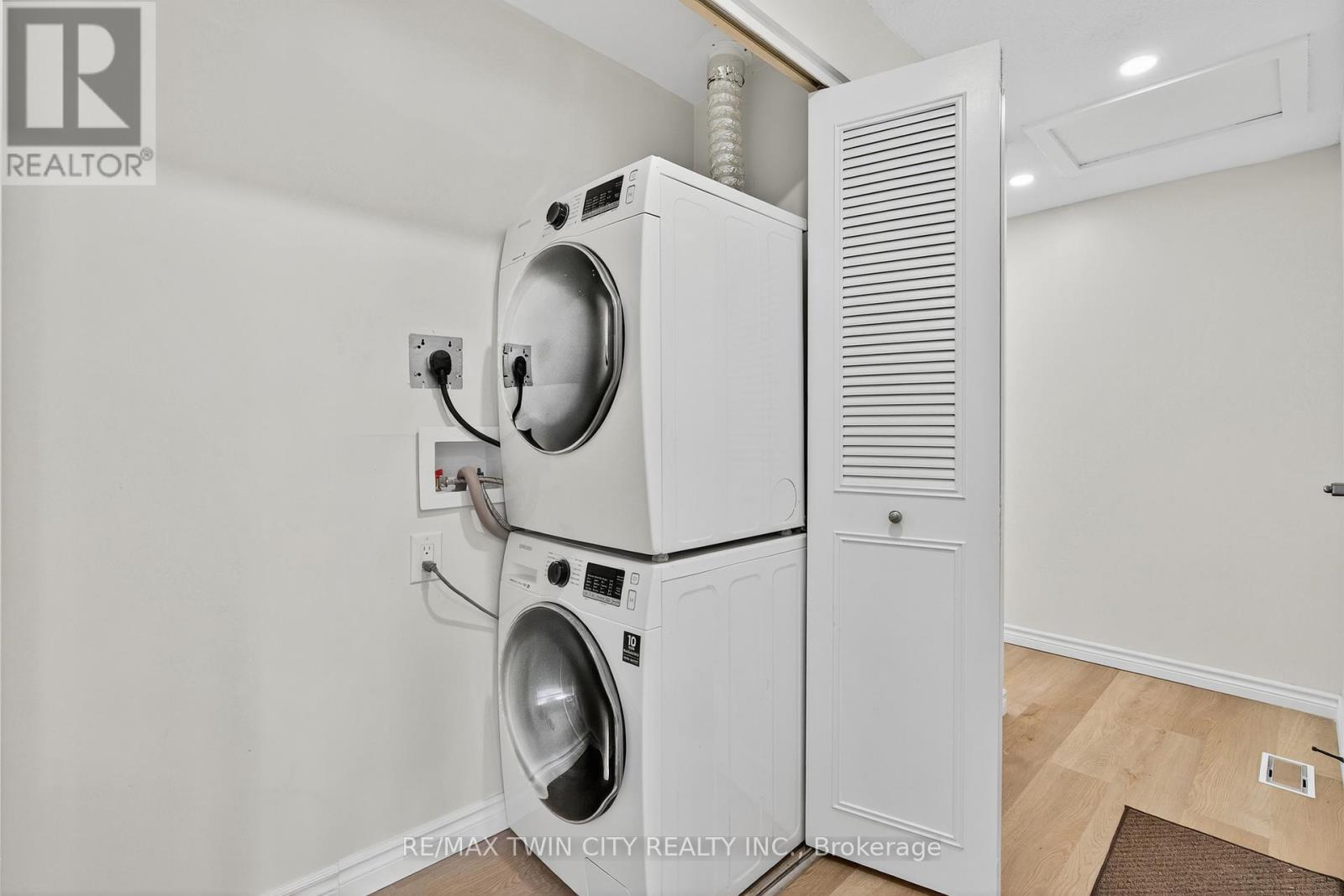 120 Westheights Drive, Kitchener, Ontario  N2N 1J9 - Photo 26 - X12628048