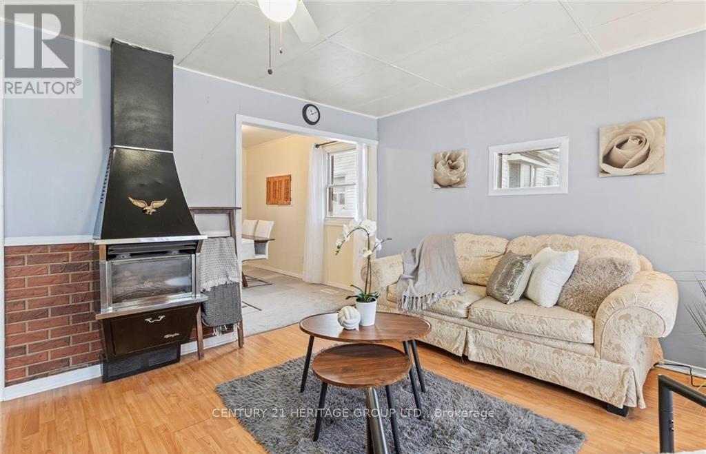 46 Adeline Avenue, Hamilton, Ontario  L8H 5T4 - Photo 5 - X12628104