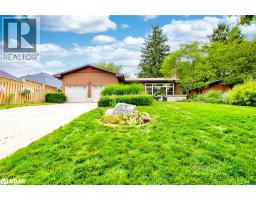 83 INWOOD Crescent, Kitchener, Ontario