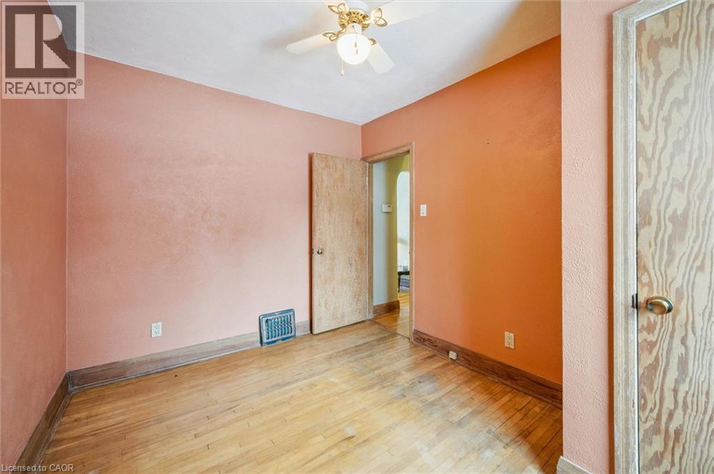 45 Woodland Avenue, Kitchener, Ontario  N2M 3G8 - Photo 12 - 40791794