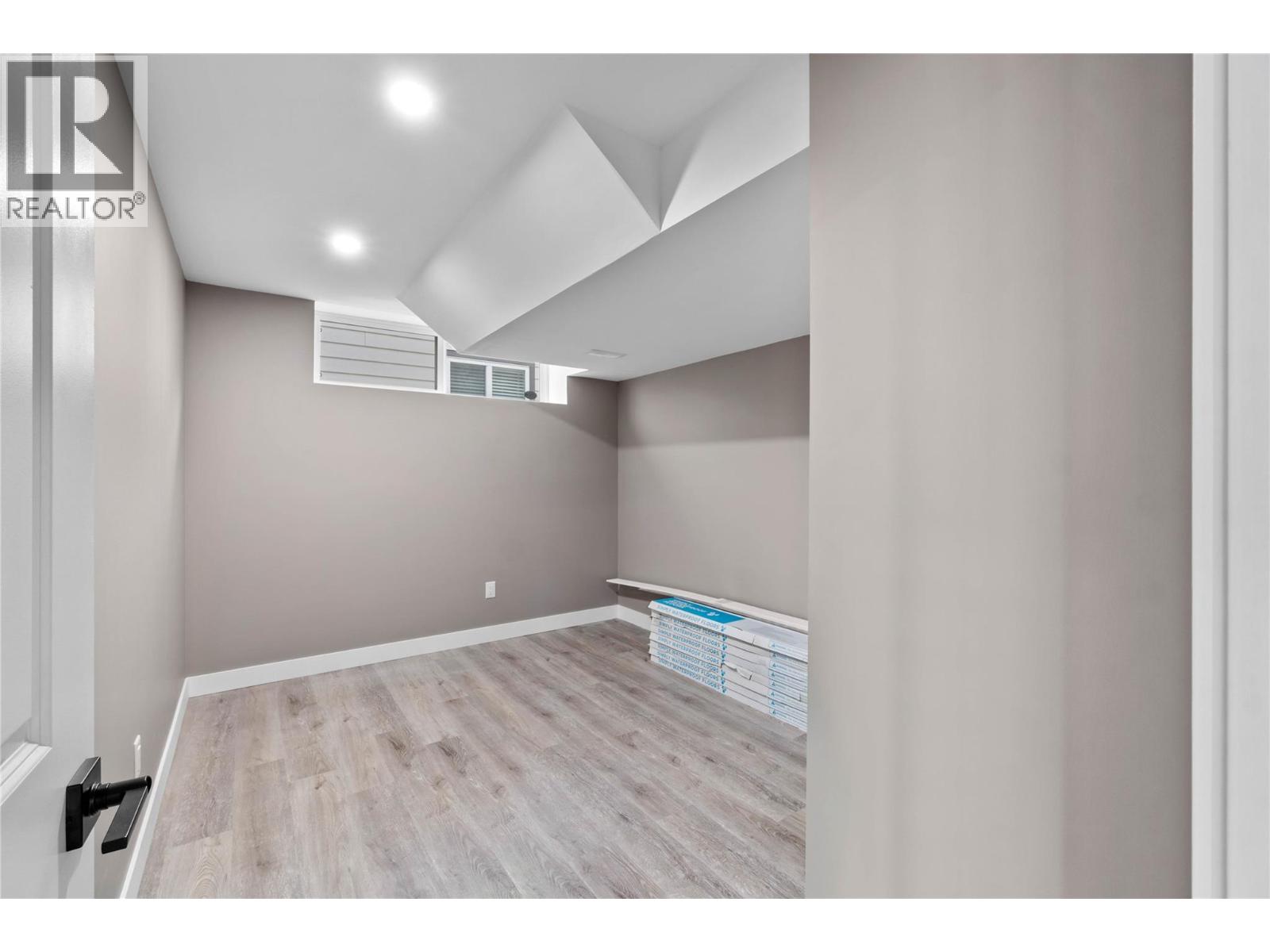 2064 SADDLEBACK Drive Kamloops Photo 27 2064 SADDLEBACK Drive Kamloops Photo 27