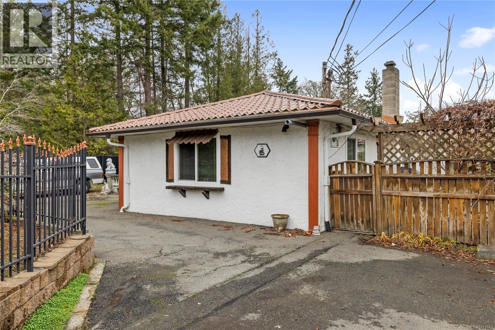 930 Mulholland Dr, French Creek, British Columbia  V9P 1Z4 - Photo 35 - 1021743