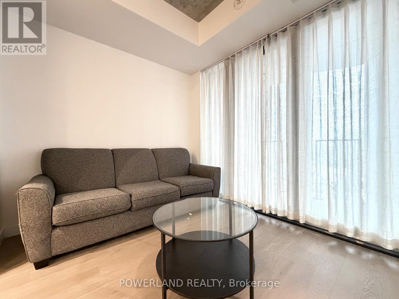 402 - 1720 Bayview Avenue, Toronto, Ontario  M4G 0E5 - Photo 5 - C12520832