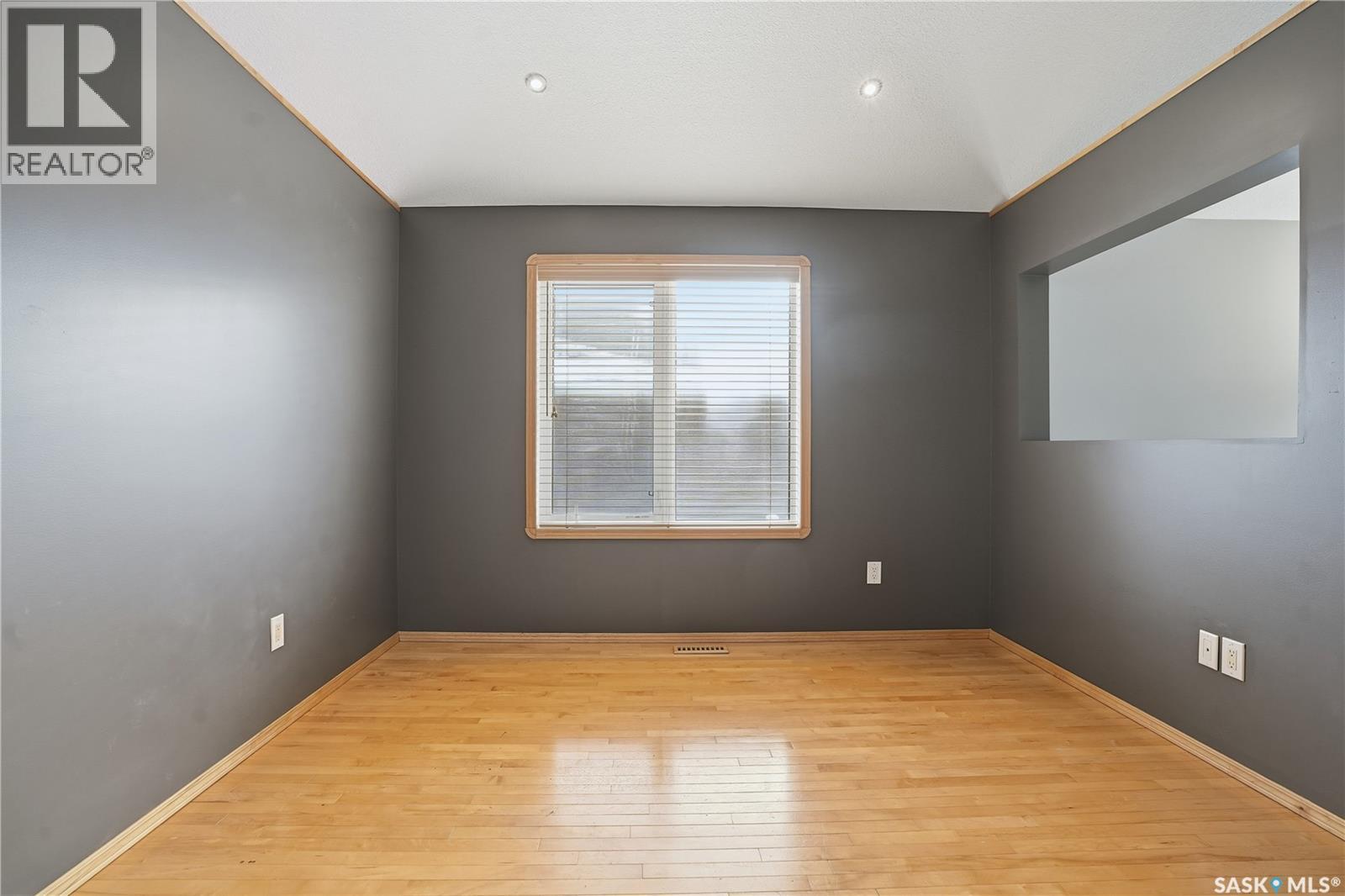 109 Park Street, Grand Coulee, Saskatchewan  S4M 0A3 - Photo 18 - SK025476