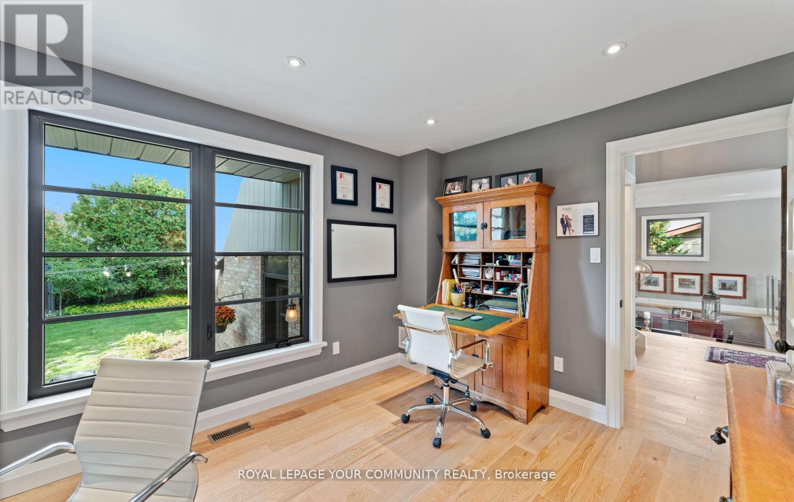 12 Glenview Drive, Aurora, Ontario  L4G 2G8 - Photo 27 - N12463752