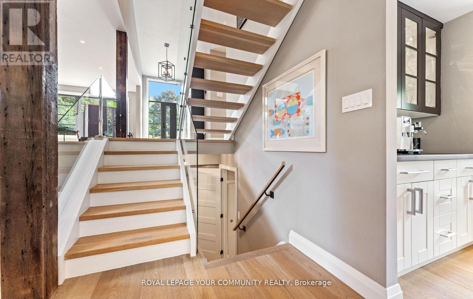 12 Glenview Drive, Aurora, Ontario  L4G 2G8 - Photo 16 - N12463752