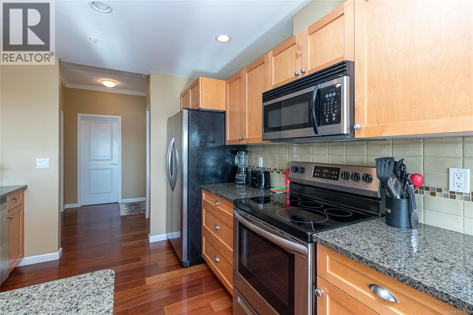 404 125 Aldersmith Pl, View Royal, British Columbia V9A 7M7 - Photo 19 - 1021821