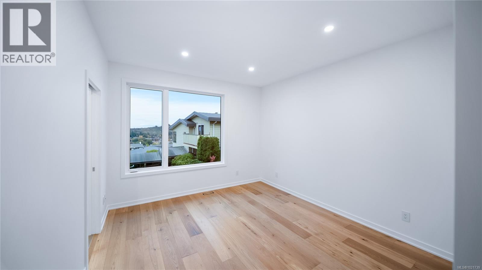 3700 Kootenay Pl, Saanich, British Columbia  V8P 2G2 - Photo 51 - 1021739