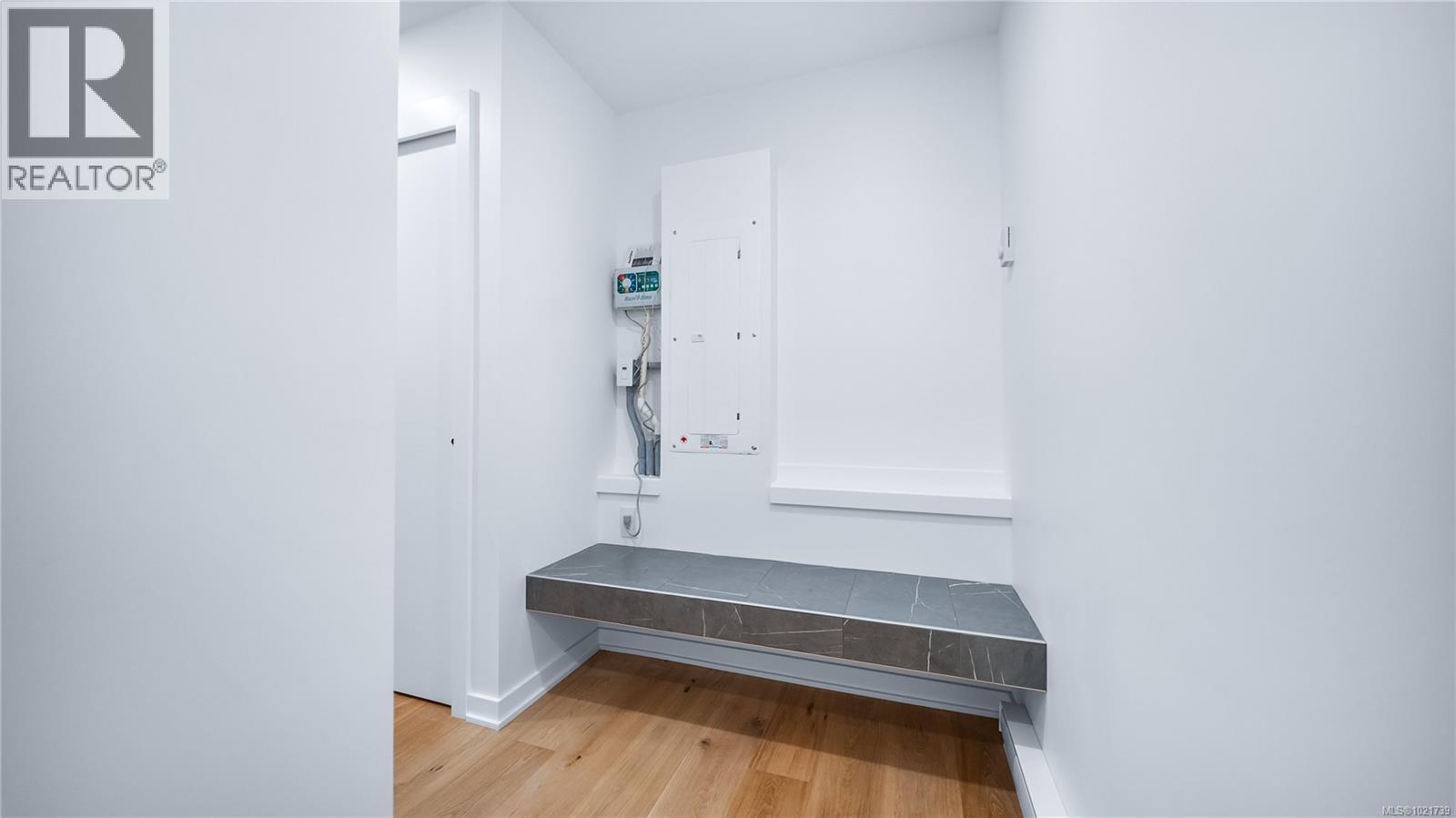 3700 Kootenay Pl, Saanich, British Columbia  V8P 2G2 - Photo 54 - 1021739