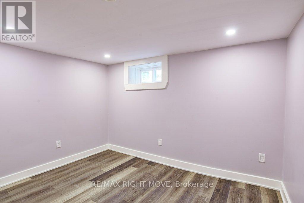 299 Mary Street, Orillia, Ontario  L3V 3E9 - Photo 27 - S12383554