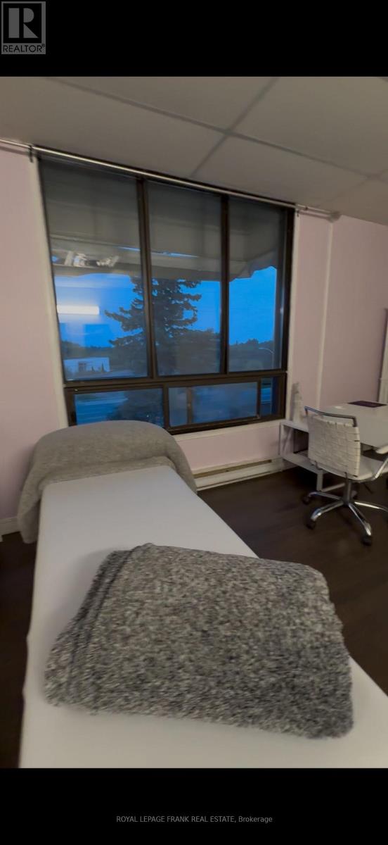 204 - 1500 KING STREET E, Clarington, Ontario