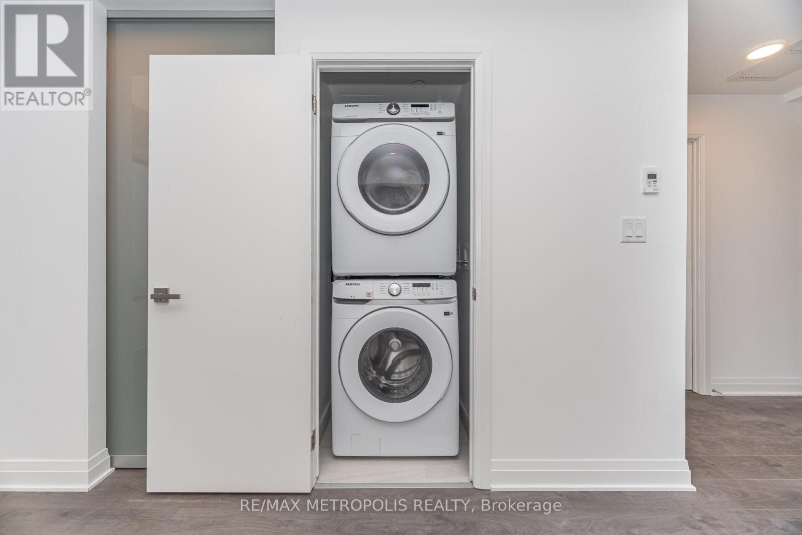 3503 - 4015 The Exchange, Mississauga, Ontario  L5B 0N9 - Photo 34 - W12526942