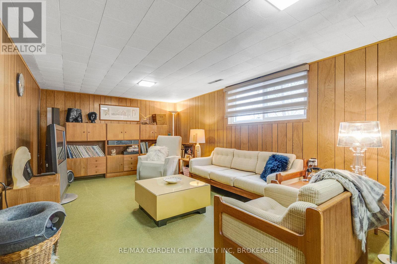 5687 Murray Street, Niagara Falls, Ontario L2G 2J7 - Photo 25 - X12616888