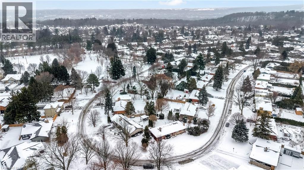 626 Iroquois Avenue, Ancaster, Ontario  L9G 3B4 - Photo 45 - 40793592